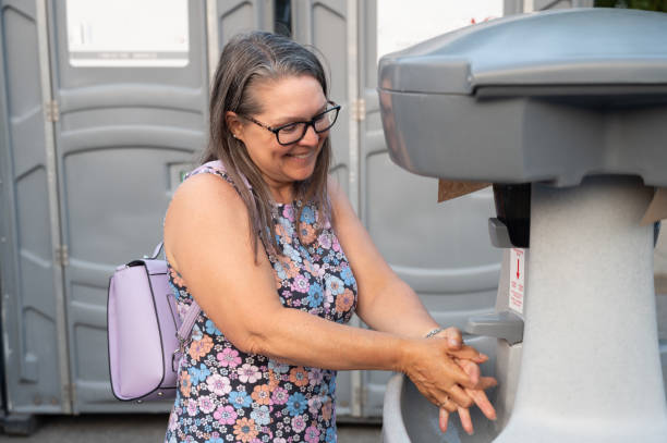 Portable bathroom rental in Daphne, AL